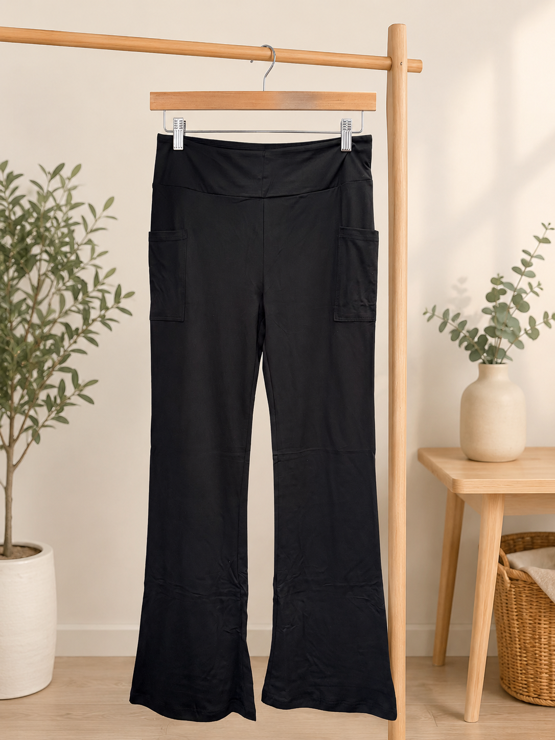 Luxe Vanessa Bootcut Legging in Black